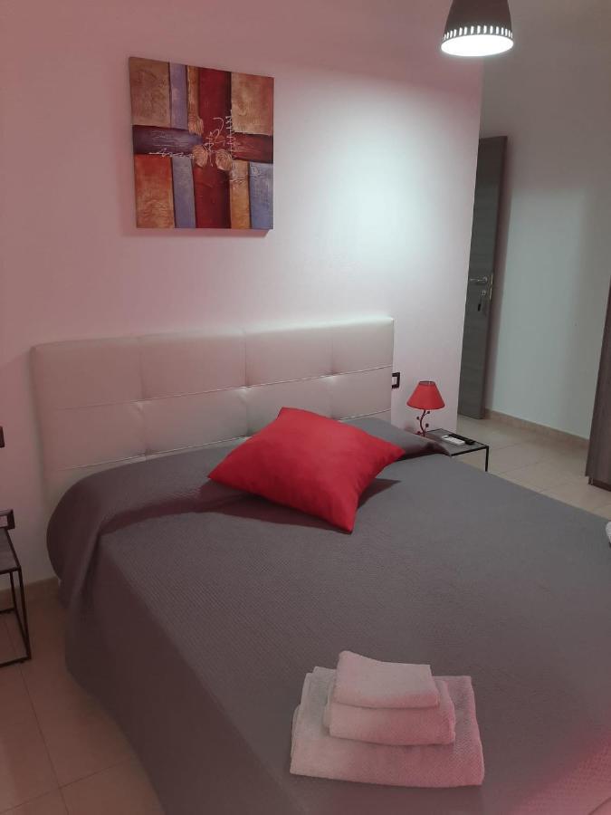 Guesthouse Loru Sestu Luaran gambar